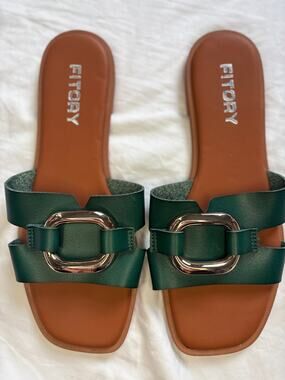 Fitory Hunter Green Slide Sandals Gold Square Hardware Slip On Shoes Women's 9